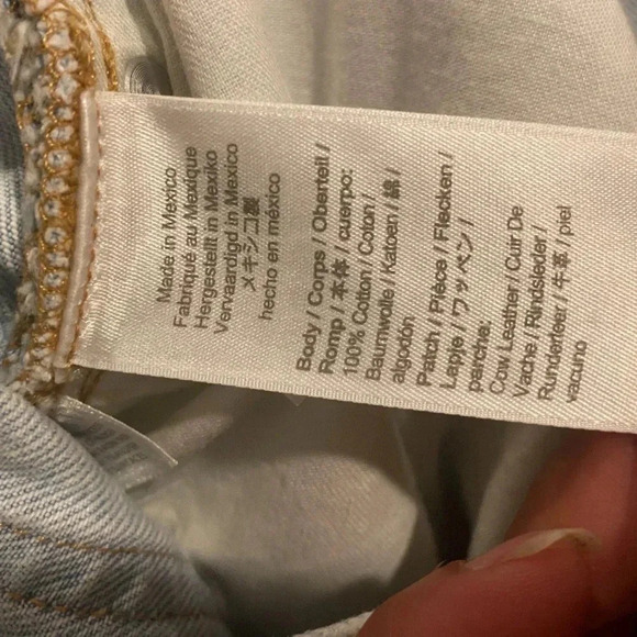 J. Crew relaxed shorts light wash color size 32 - Picture 6 of 6